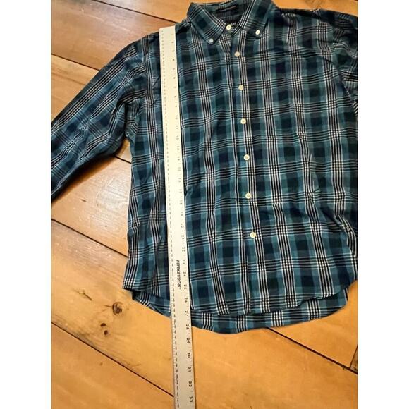 Haggar Men's Plaid Button Down Shirt. Wrinkle Resistant. Blue. Size Large - Picture 6 of 7